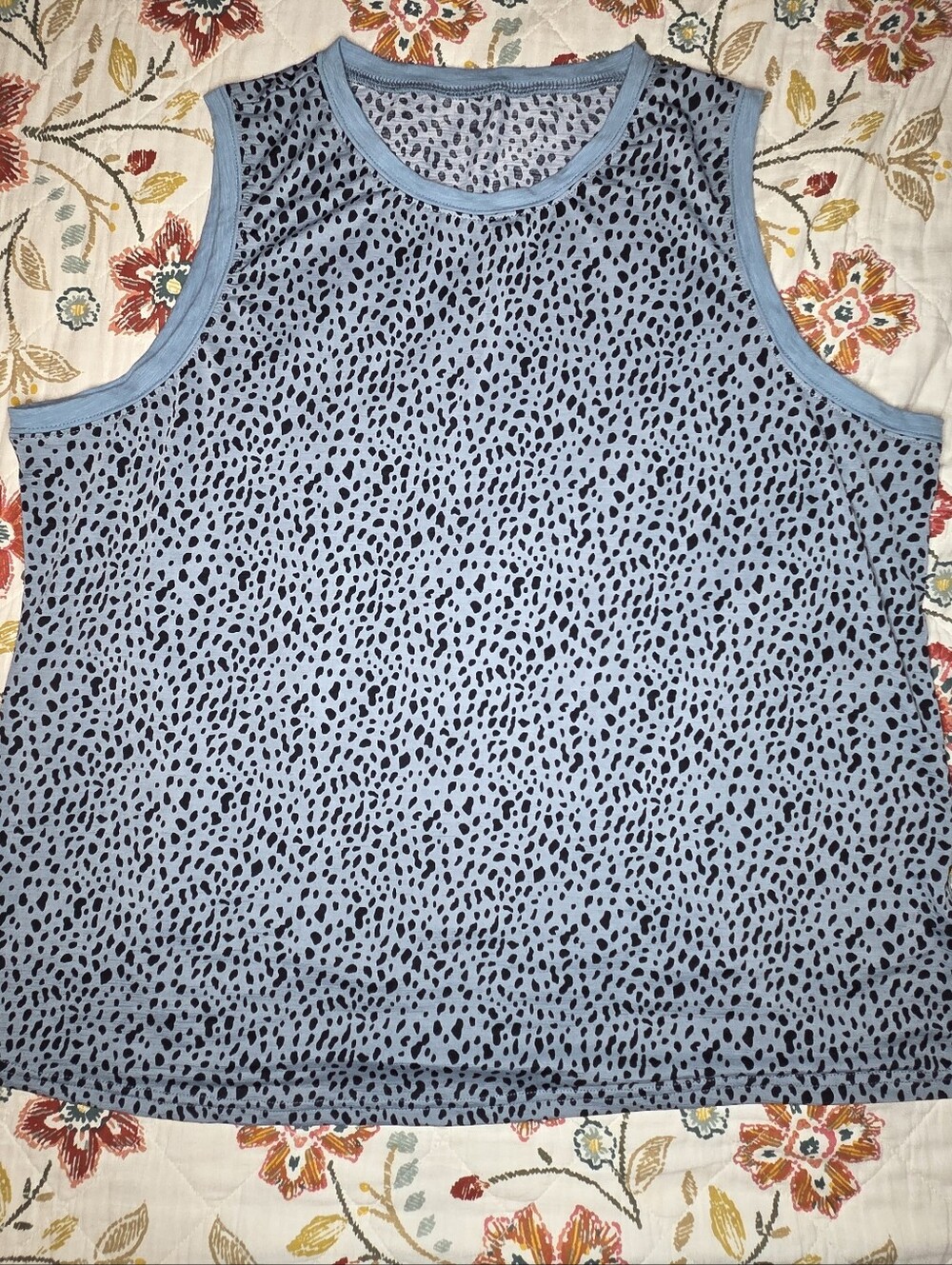 Women's plus size gray and black crewneck fine mesh tank top, size 3X